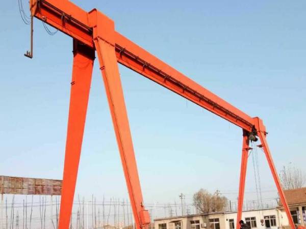 龍門吊門式起重機操作中如何確保環(huán)境保護？